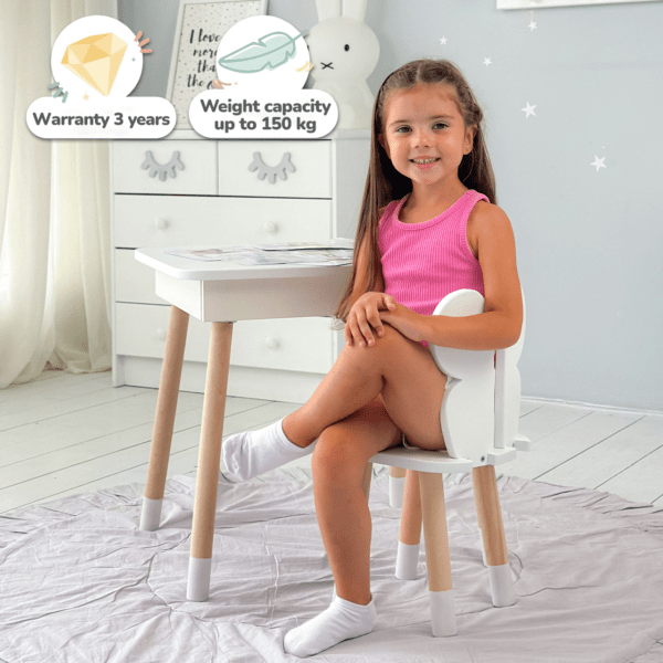 Weißer Kindertisch mit ausklappbarer Tischplatte und weißem Stühlchen in Schmetterlingsform – Bild 6