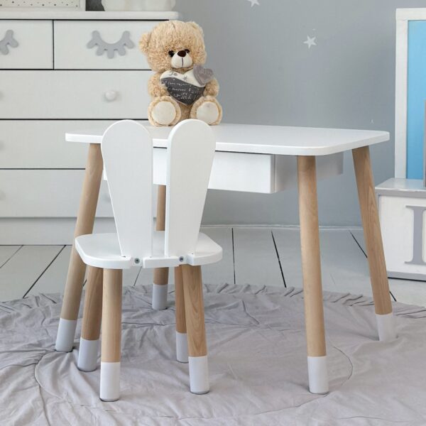 Weißer Kindertisch mit Schublade und Stühlchen in Form eines weißen Häschens – Bild 13