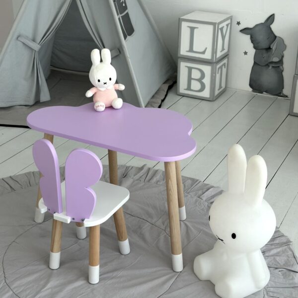 Kindertisch in Wolkenform und Stuhl in Schmetterlingsform, lila mit weißem Sitz – Bild 10