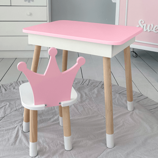 Rosa Kindertisch mit ausklappbarer Tischplatte und einem Stuhl in Form einer Krone – Bild 7